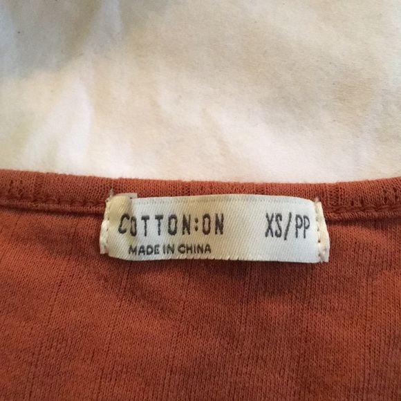 Crop top - Picture 4 of 4